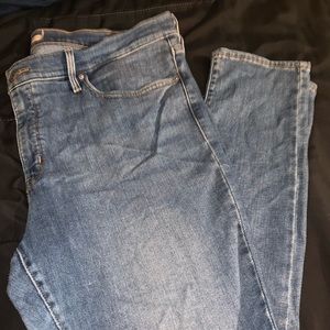 Plus size Levis blue jeans